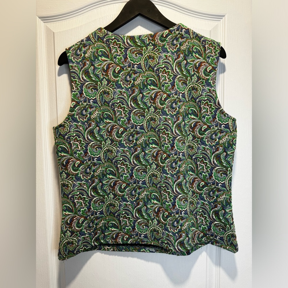 Maeve Green Paisley Sleeveless Shell and Skirt Set - Picture 6 of 15